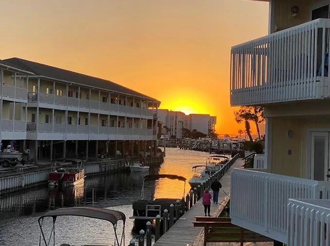 Sandpiper Cove 1048 Destin Holiday home